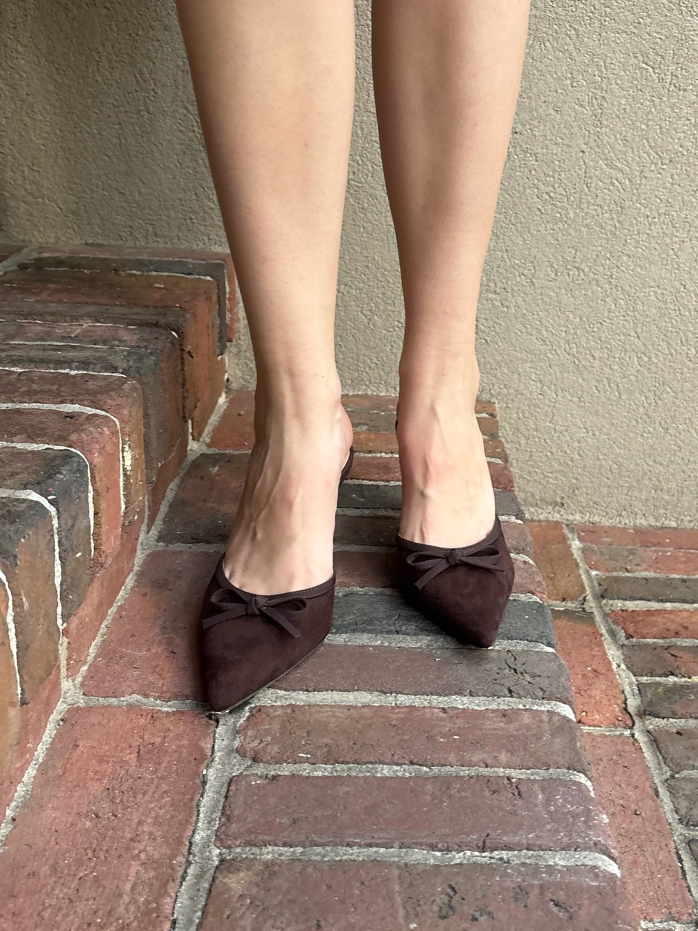 Jessica Simpson Dark Brown Suede Pointed-Toe Bow Mules - Picture 2 of 4